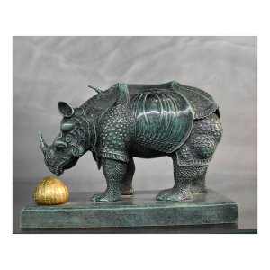 Petit Rhino en dentelles vert