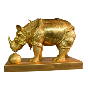 Petit Rhino en dentelles dore